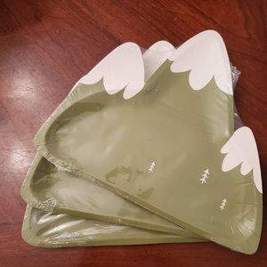 Mountain Disposable Party Plates